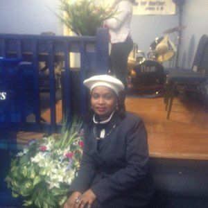 Meet your Posher, Yolanda